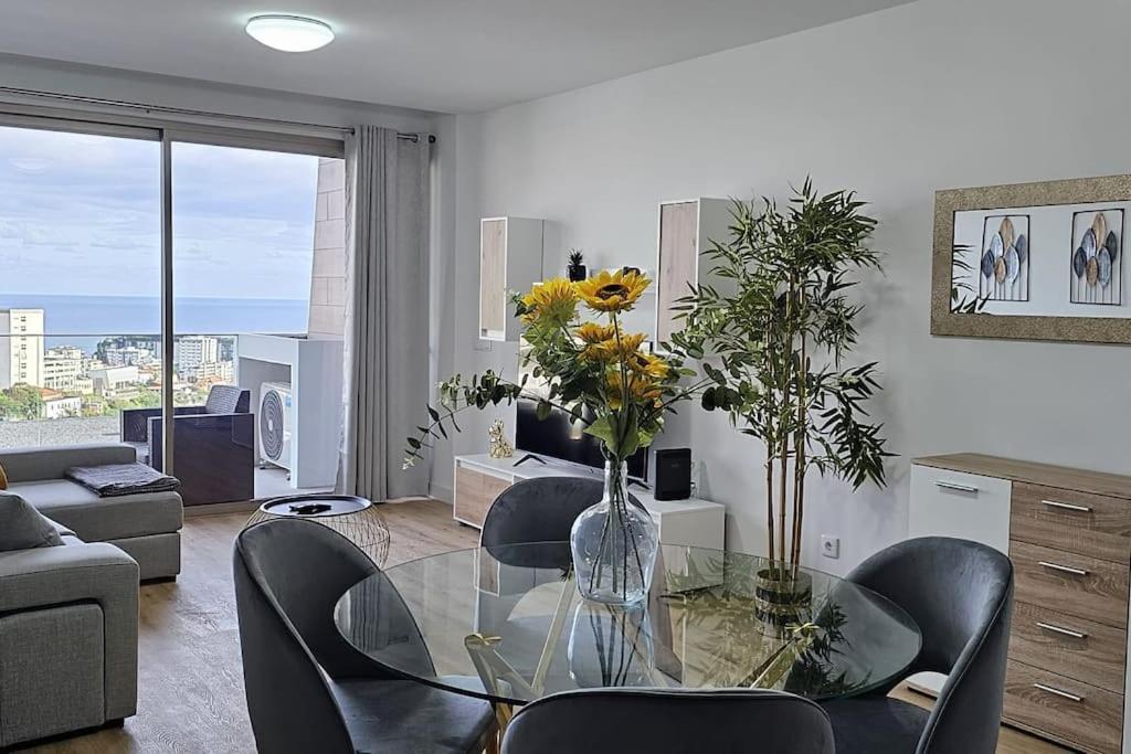 Appartement Vista Mar - Ac, Parking And Pool à Funchal  Extérieur photo